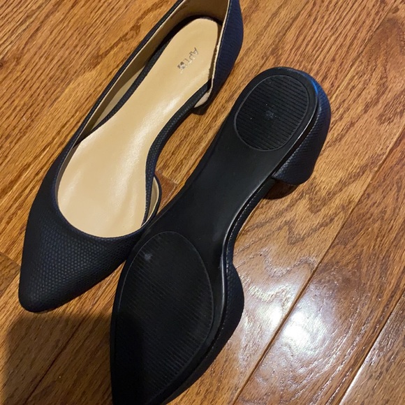 Work flats - Picture 3 of 3